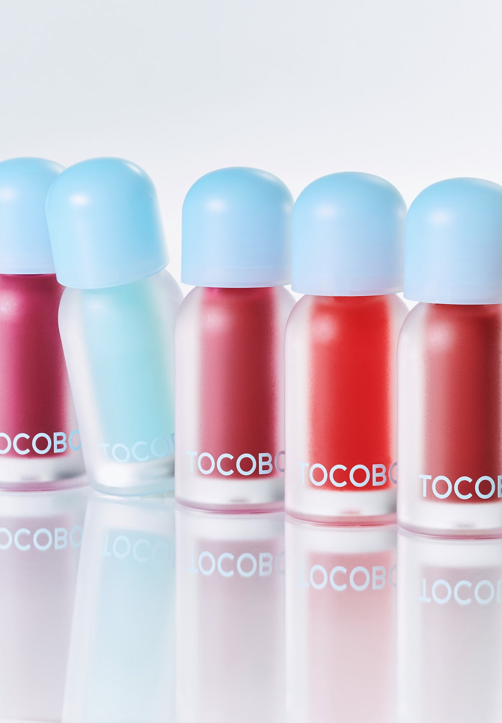 Juicy Berry Plumping Lip Oil 15 CORAL SODA 4g