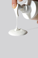 Yam Root Vegan Milk Cleanser 220ml