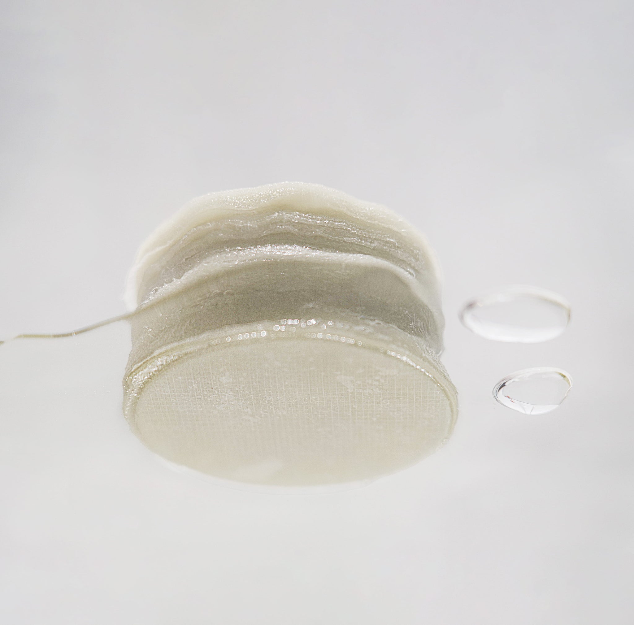 Barley Hyaluronic Frozen40 Essence Pads (70ea) (+Special Gift)